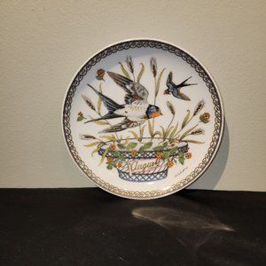 Vintage Hutschenreuther Ole Winther Collector's Bird Plate: August
